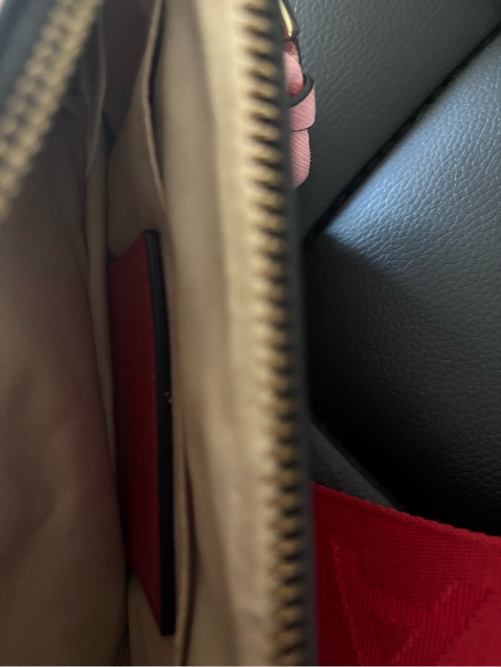 Marc Jacobs Red Snapshot Camera Crossbody with Wide Logo Strap - Picture 11 of 12